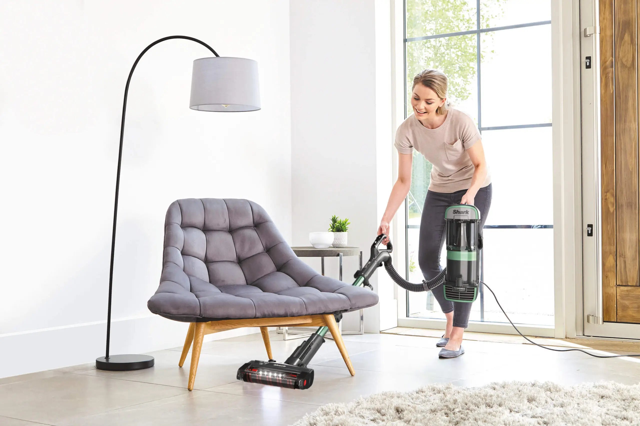 Vacuum Cleaner Maintenance: How Often To Replace The Hose And Other Parts